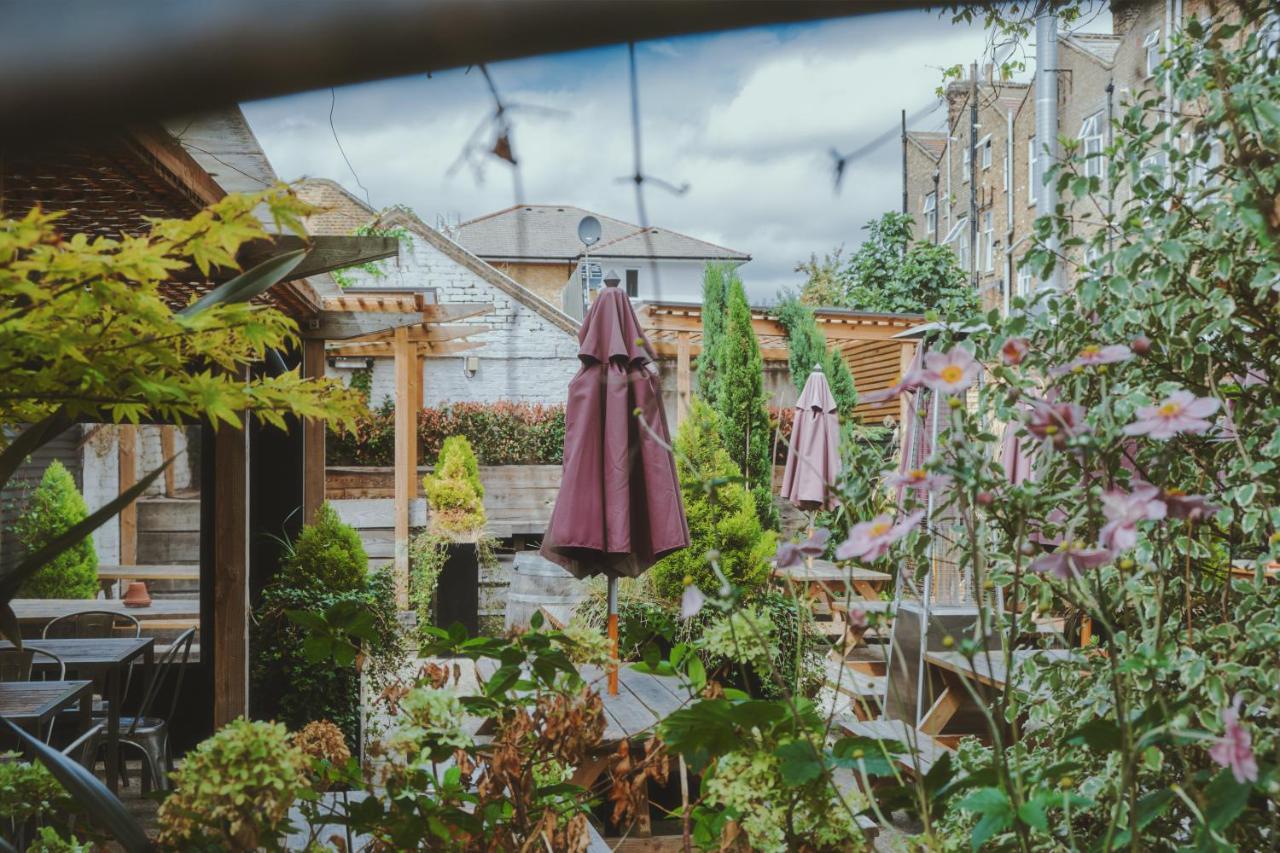 The Brownswood Hotel London Ngoại thất bức ảnh